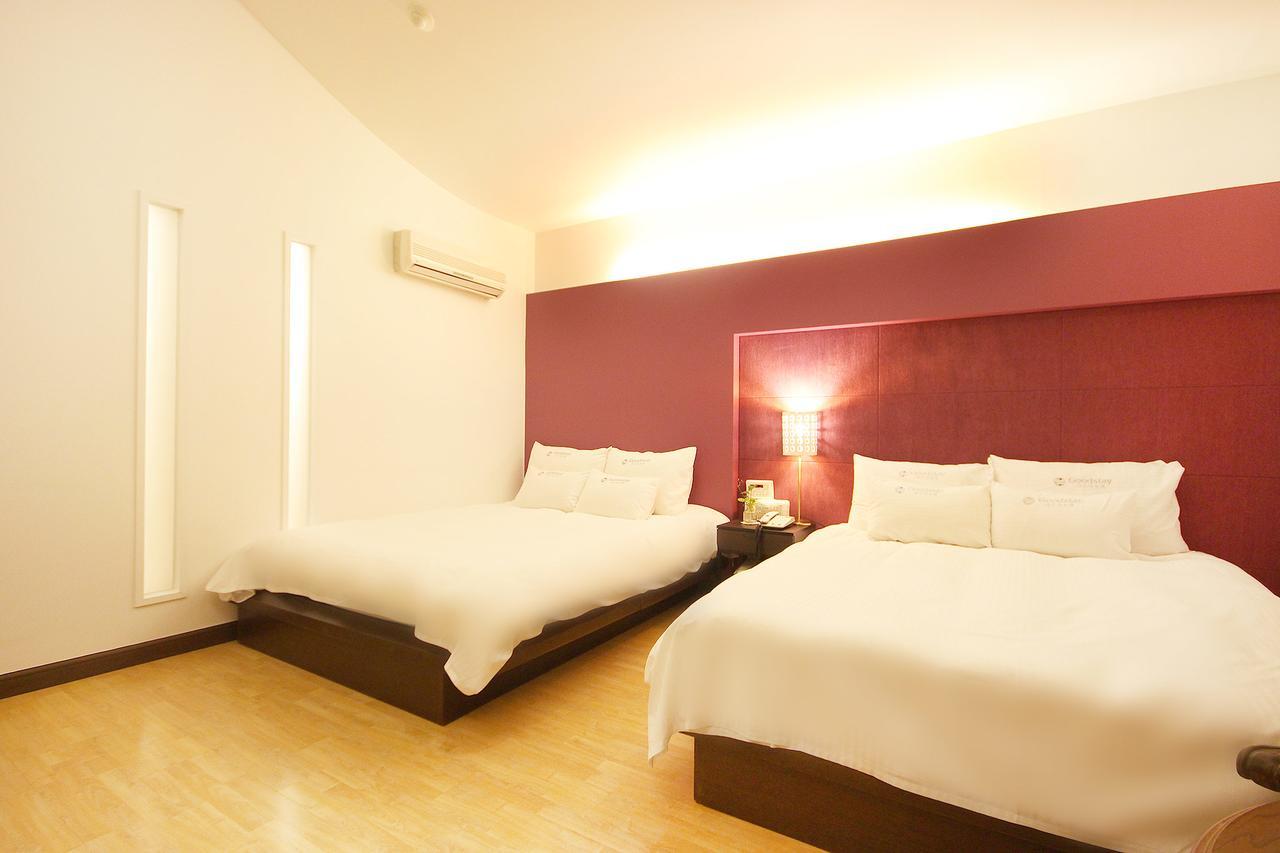 Charmant Hotel Мокпо Экстерьер фото